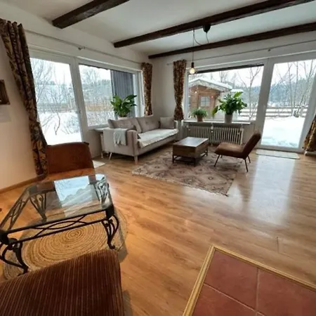 Apartment Stilvolle Familienwohnung In Woernsmuehl